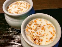 果仁老酸奶-壹号院音乐餐厅•烤全羊•新疆菜(浐灞店)