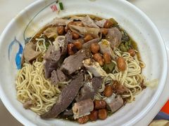 -阿阳牛腩腌面店