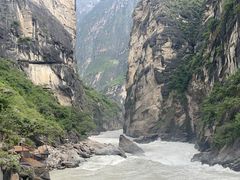 -丽江虎跳峡景区-售票处