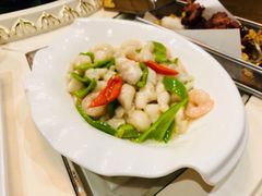 -锦龙国际酒店(天津奥体中心华苑地铁站店)