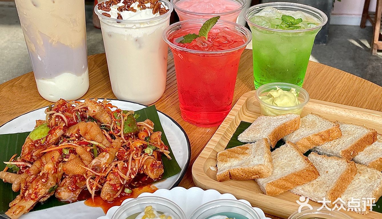 待到重逢时的同款忘吞糕，我吃到啦！