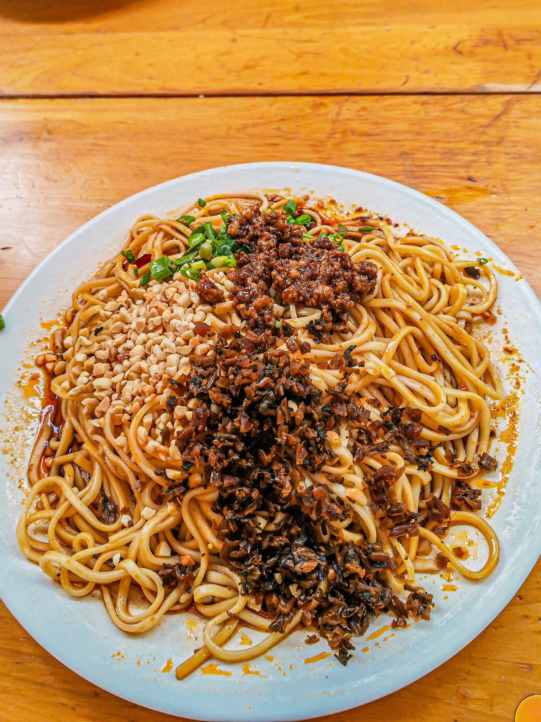 一碗热腾腾的宜宾燃面🔥🔥🔥🔥火辣辣🌶️🌶️🌶