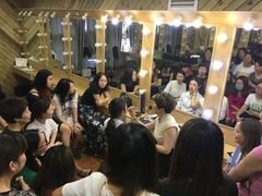 -金夫人化妆摄影职业培训学校