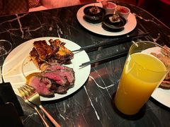 -FLAIR顶层餐厅酒吧(浦东丽思卡尔顿酒店)