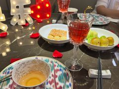 -海派悦庭·海胆烧麦·新融合菜(凯德广场店)