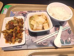 -老乡鸡(上海品尊国际中心店)