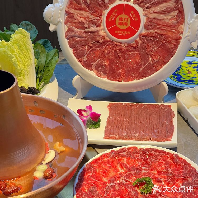 又到了吃老北京涮羊肉的季节！蘸上麻酱绝了