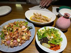 酸爽猪蹄-二孃鸡爪爪(东风路总店)