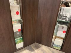 -钟书阁(群光广场店)
