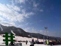 -鳌山滑雪度假区