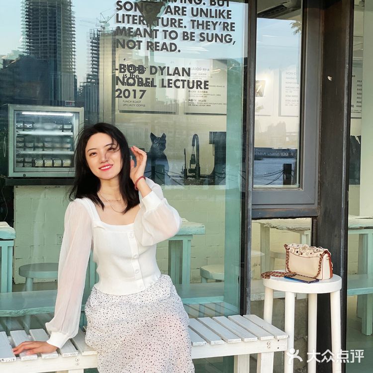 日落太温柔🌅陆家嘴滨江看日落的咖啡店