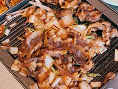 -潮界(LU·ONE凯德晶萃广场店)