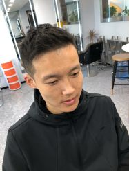 -15C7 男士理发馆 烫染专业店