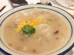 西关水菱角-白天鹅宾馆-宏图府餐厅
