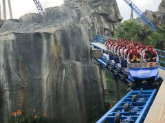 -七彩云南欢乐世界