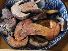 -野菌皇海景野生菌火锅(滨海大道店)