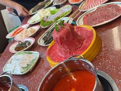 -四囍码头海鲜烧烤自助火锅(外滩南京东路悦荟广场店)