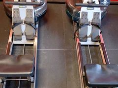 -英特健身俱乐部