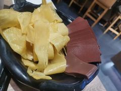 -呷哺呷哺(新世界百货望京店)