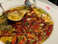 -姚姚酸菜鱼·金戈戈香港豉油鸡(喜荟城联名店)