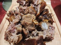 铁勺熏大骨-大铁勺新津菜(东丽阳光新业广场店)