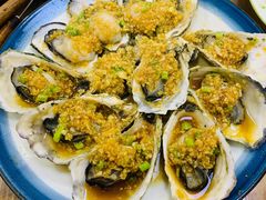 蒜蓉海蛎子-天伦海鲜·老味道·青岛菜(栈桥天主教堂店)