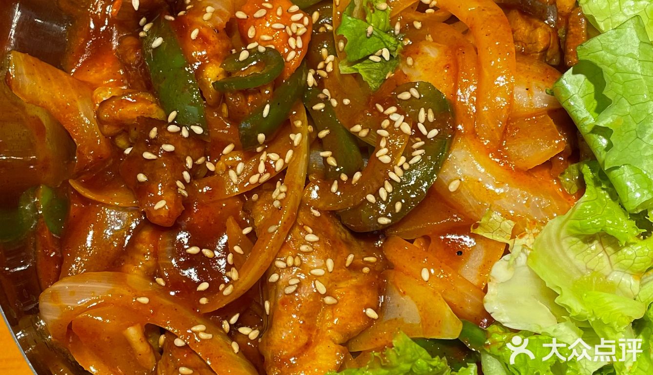 老板是韩国人，烤肉也不用自己动手