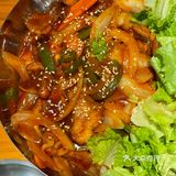 老板是韩国人，烤肉也不用自己动手