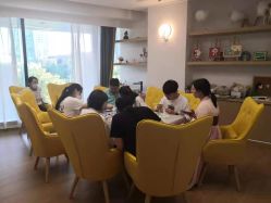 点击看大图 -慢脚印孕产中心(园区国金店)