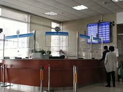 -复旦大学附属华东医院(闵行门诊部)