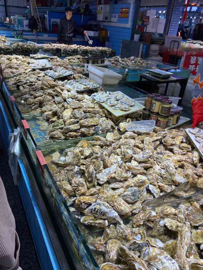 同鑫水产-"之前一直是爸爸去买,这次想自己去看看热闹.