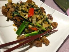 -东馆和天下特色餐饮(工农店)