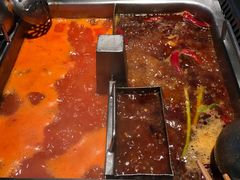 -海底捞火锅鲜切牛肉主题店(长寿路店)