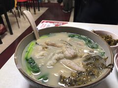 -明呈黄鱼面馆(斜土路店)