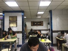 大堂-万盛园炖肉馆(云峰店)