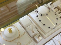 -海星奢选二手奢侈品手表包包鉴定回收寄卖(墨玉南路店)