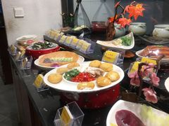 -万重锦·人文川菜馆(骡马市店)