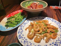 -粤·向群饭店(麓景路店)