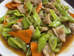 -东北菜冰城一家人