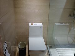 -陕西华浮宫酒店(未央湖公园店)