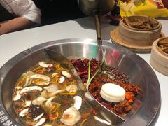 -卤校长重庆火锅(国兴店)