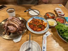 泡菜炒鱿鱼-쌍화점 霜花店·朝鲜族料理(徐家汇店)