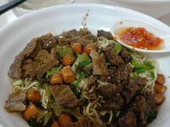 -阿阳牛腩腌面店