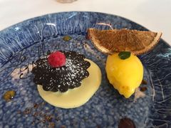 巧克力配冰糕-La Villa French Restaurant