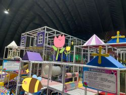-失重星球乐园·蹦床馆(欢乐谷店)