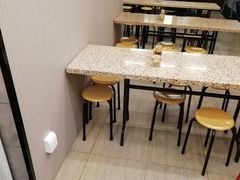 大堂-小倩倩•鸡汤馄饨(江西路创始店)