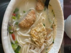 -凯峰鱼汤米线(金利達店)