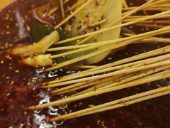 -拈签一笑黄牛肉辣卤串串