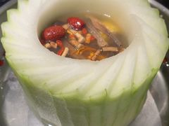 -得意咚瓜·顺德鱼生·冬瓜火锅(深圳首店)