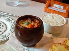 罐焖牛肉-老井俄式餐厅